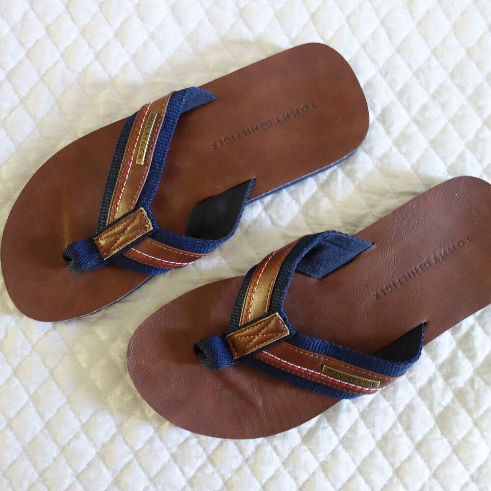 EUC TOMMY HILFIGER Drake-T Brown Flip Flop Sandas – Mens 8?